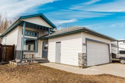 7318 103a Street Grande Prairie, AB T8V 2M6