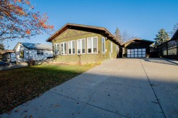 9848 104 Avenue Grande Prairie, AB T8V 1E4