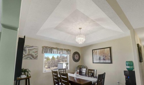 308 11Th Avenue, Beaverlodge, AB - Indoor Photo Showing Dining Room