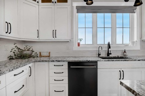 A-720017 Range Road 54, Rural Grande Prairie No. 1, County Of, AB - Indoor Photo Showing Kitchen With Upgraded Kitchen