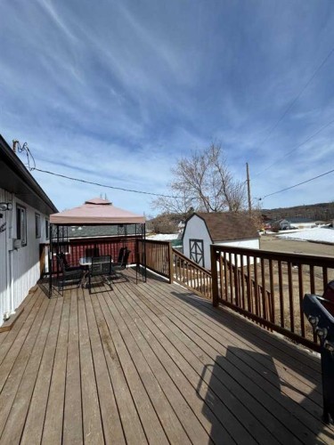 11237 91 Street, Peace River, AB 