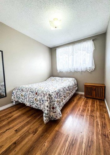 11237 91 Street, Peace River, AB 