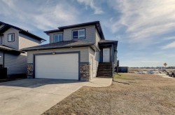 12701 105 Grande Prairie, AB T8V 2N3