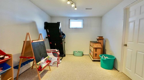 9610 77 Avenue, Peace River, AB - Indoor Photo Showing Other Room