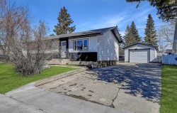 8503 100 Street Grande Prairie, AB T8V 2J8