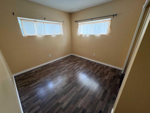 9117 134 Avenue, Peace River, AB - Indoor Photo Showing Other Room