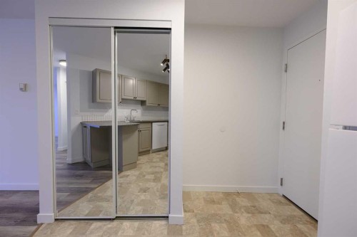 110-9700 92 Avenue, Grande Prairie, AB - Indoor