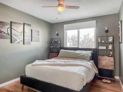 4806 53 Avenue, Valleyview, AB - Indoor Photo Showing Bedroom