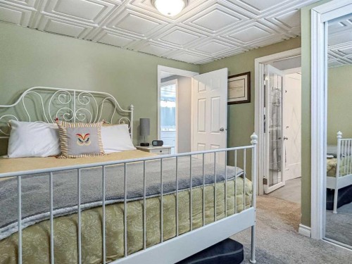 4806 53 Avenue, Valleyview, AB - Indoor Photo Showing Bedroom