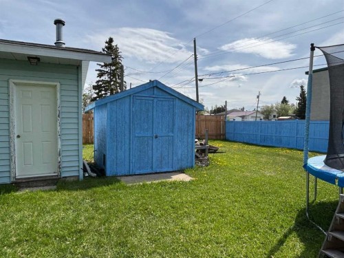 4806 53 Avenue, Valleyview, AB - Outdoor