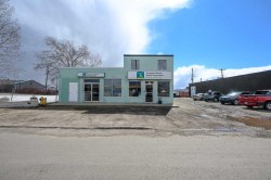 10013 110 Avenue Grande Prairie, AB T8V 0V2