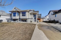 9036 64 Avenue Grande Prairie, AB T8W 2K5