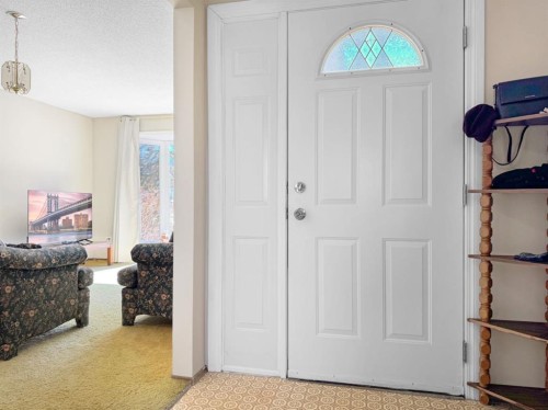 10702 104 Avenue, Grande Cache, AB - Indoor Photo Showing Other Room