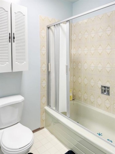10702 104 Avenue, Grande Cache, AB - Indoor Photo Showing Bathroom