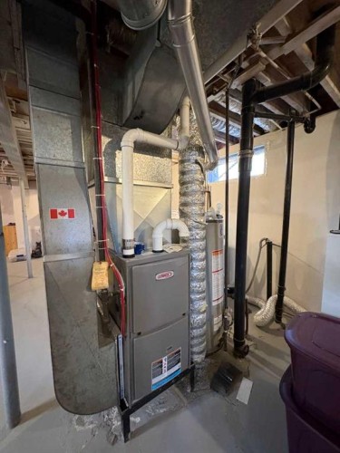 8322 101 Avenue, Peace River, AB - Indoor Photo Showing Basement
