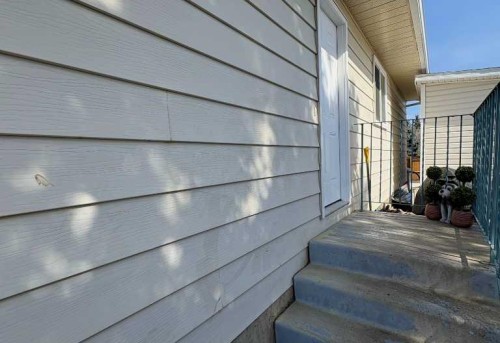 8322 101 Avenue, Peace River, AB - Outdoor