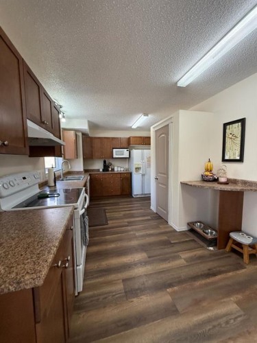 74420 Range Road 172, High Prairie, AB - Indoor Photo Showing Kitchen