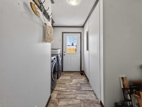 10614 103 Avenue, La Crete, AB - Indoor Photo Showing Laundry Room