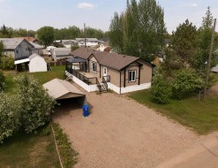 10614 103 Avenue La Crete, AB T0H 2H0