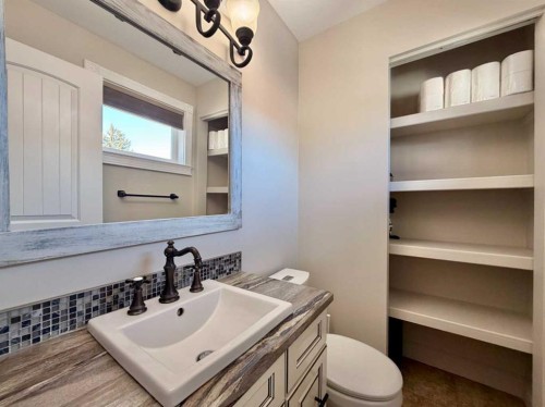 7901 94 Street, Peace River, AB - Indoor Photo Showing Bathroom