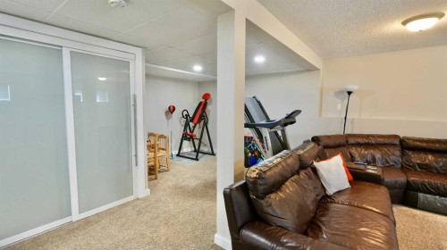 7901 94 Street, Peace River, AB - Indoor