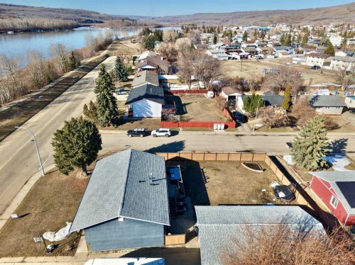 7901 94 Street, Peace River, AB - Outdoor With Body Of Water With View