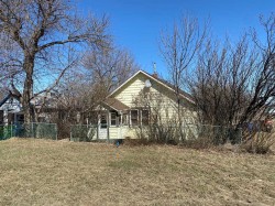 4901 46 Avenue Spirit River, AB T0H 3G0