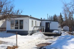 101 7th Avenue SEManning, AB T0H 2M0