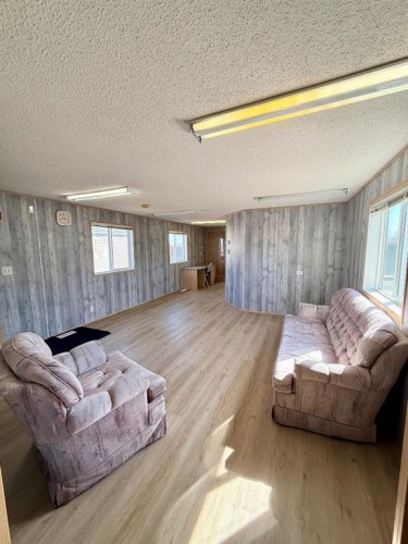 10413 110 Ave, La Crete, AB - Indoor Photo Showing Other Room