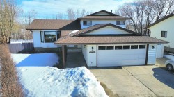 9518 125 Avenue Grande Prairie, AB T8V 5Y9