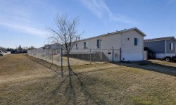 12225 98 Street Grande Prairie, AB T8V 7M7