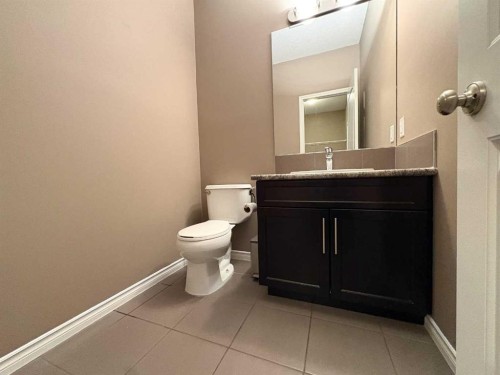 9510 Willow Drive, Grande Prairie, AB - Indoor Photo Showing Bathroom