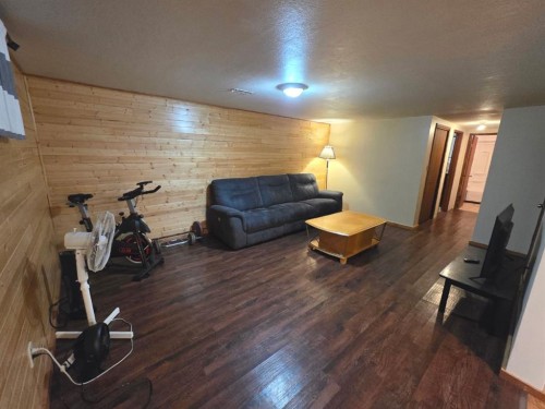 4436 51St Avenue, High Prairie, AB 
