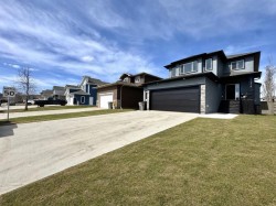 11310 62 Avenue Grande Prairie, AB T8W 0L3