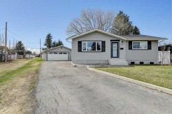 11214 92B Street Grande Prairie, AB T8V 3E6