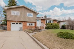 8517 101 Street Grande Prairie, AB T8V 3C5
