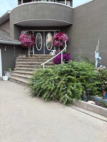 17423 Highway 2, High Prairie, AB - Outdoor
