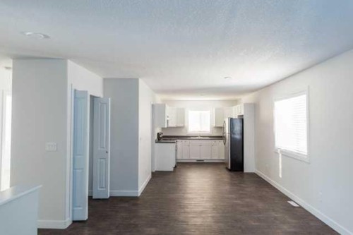 9541 113 Avenue, Clairmont, AB - Indoor
