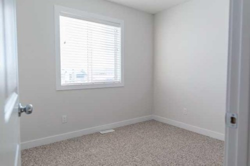 9541 113 Avenue, Clairmont, AB - Indoor Photo Showing Other Room