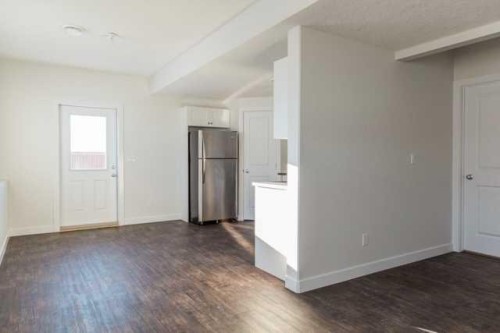 9541 113 Avenue, Clairmont, AB - Indoor Photo Showing Other Room