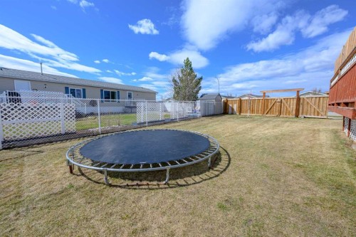 9509 109 Avenue, Clairmont, AB - Outdoor