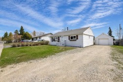 9517 99 Avenue Grande Prairie, AB T8V 0R1