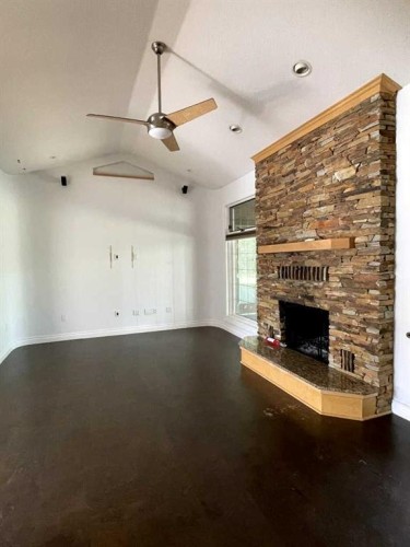 5 Caribou Close, High Level, AB 