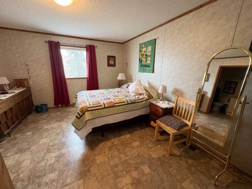 7834 97 Avenue, Peace River, AB 