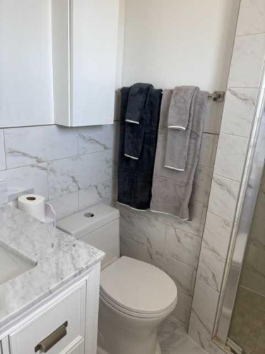 4418 54 Avenue, Valleyview, AB - Indoor Photo Showing Bathroom
