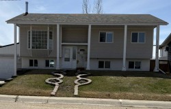 4418 54 Avenue Valleyview, AB T0H 3N0