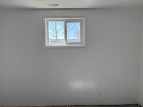 4418 54 Avenue, Valleyview, AB - Indoor Photo Showing Other Room