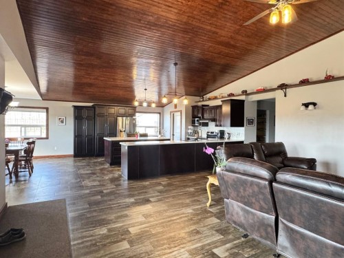 41066 Twp Rd 824, Rural Fairview No. 136, M.D. Of, AB - Indoor
