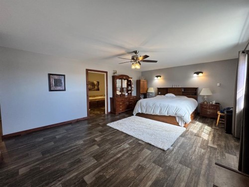 41066 Twp Rd 824, Rural Fairview No. 136, M.D. Of, AB - Indoor Photo Showing Bedroom