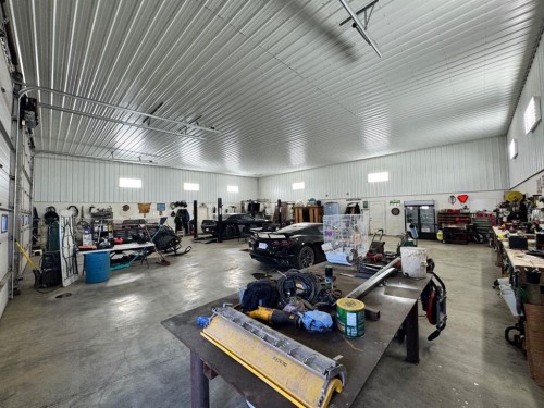 41066 Twp Rd 824, Rural Fairview No. 136, M.D. Of, AB - Indoor Photo Showing Garage